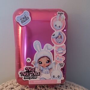 Na, Na Na Surprise Fashion Bunny Series 2